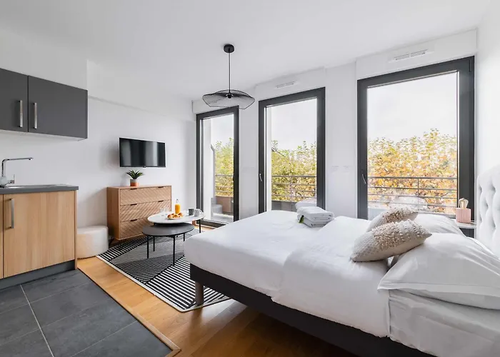 Studio Lumineux Avec Terrasse Courbevoie - 2P - Flat-Guest